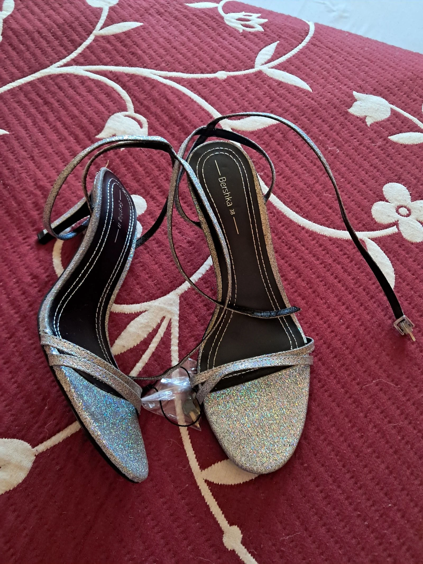 Women's heeled sandals – photo 2